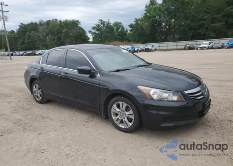 2011 Honda Accord Se из США, поврежденный, VIN 1HGCP2F69BA129353